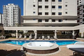 Suíte na Vila Olímpia by Conviva