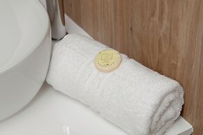 Starowiejska With Parking by Renters