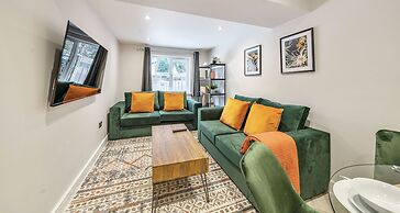 Ettrick Court House By REDWOOD STAYS