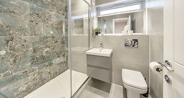 Ettrick Court House By REDWOOD STAYS