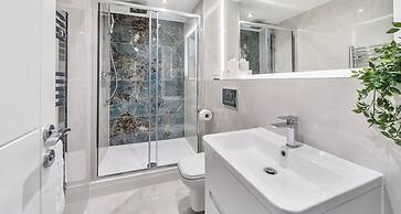 Ettrick Court House By REDWOOD STAYS