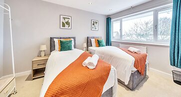 Ettrick Court House By REDWOOD STAYS