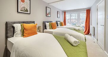 Ettrick Court House By REDWOOD STAYS