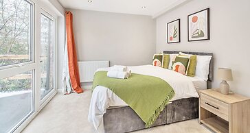 Ettrick Court House By REDWOOD STAYS