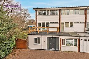 Ettrick Court House By REDWOOD STAYS