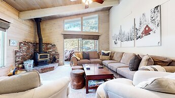 Mountain Chateau Retreat