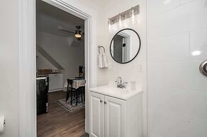 Historic Ludlow Suites