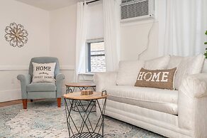 Historic Ludlow Suites