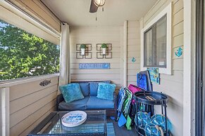 Seaside Bliss Retreat Coastal Condo for 6