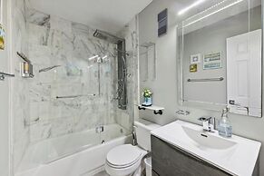 Seaside Bliss Retreat Coastal Condo for 6