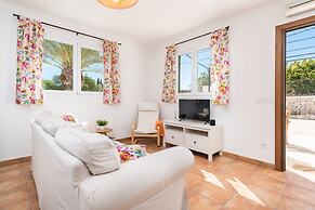 Las Estrellas in Cala Llombards