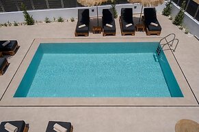 Diamond Villa With Swimming Pool
