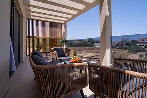 Diamond Villa With Swimming Pool