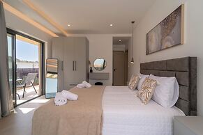 Diamond Villa With Swimming Pool