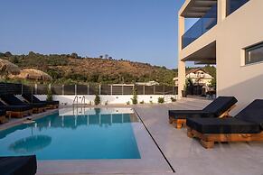 Diamond Villa With Swimming Pool