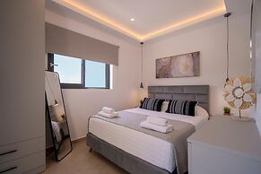 Diamond Villa With Swimming Pool