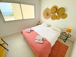 Horizon Marin in Raf Raf