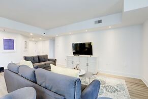 Elegant 2BR Apartment - Minutes to D.C.