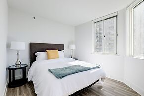 Elegant 2BR Apartment - Minutes to D.C.