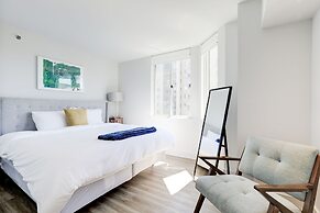 Elegant 2BR Apartment - Minutes to D.C.