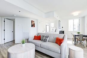 Elegant 2BR Apartment - Minutes to D.C.