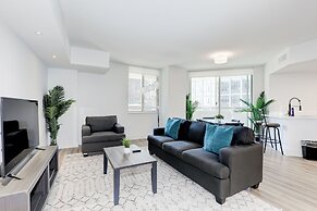 Elegant 2BR Apartment - Minutes to D.C.