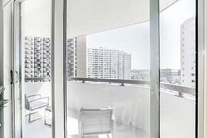 Elegant 2BR Apartment - Minutes to D.C.