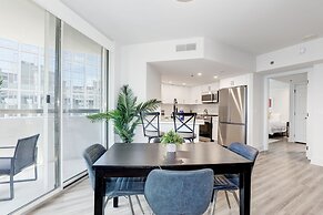 Elegant 2BR Apartment - Minutes to D.C.