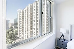 Elegant 2BR Apartment - Minutes to D.C.