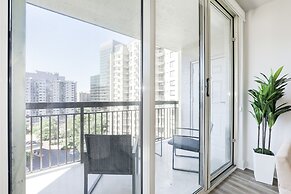 Elegant 2BR Apartment - Minutes to D.C.