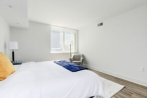 Elegant 2BR Apartment - Minutes to D.C.