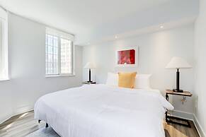 Elegant 2BR Apartment - Minutes to D.C.