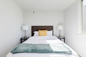 Elegant 2BR Apartment - Minutes to D.C.