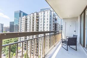 Elegant 2BR Apartment - Minutes to D.C.