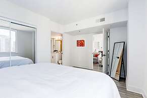 Elegant 2BR Apartment - Minutes to D.C.