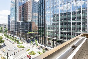 Elegant 2BR Apartment - Minutes to D.C.