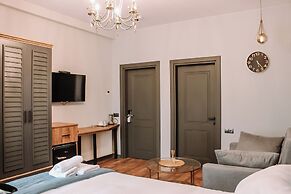 Trinity Hotel