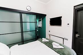 Trinity Hotel