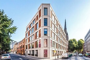 Westminster Retreat by Underthedoormat