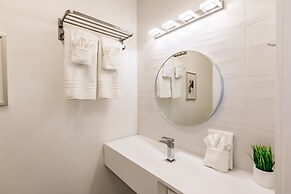 Events Welcome 5b3b Home w Pool Hot Tub BBQ