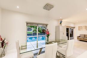 Events Welcome 5b3b Home w Pool Hot Tub BBQ