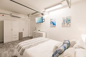 Events Welcome 5b3b Home w Pool Hot Tub BBQ