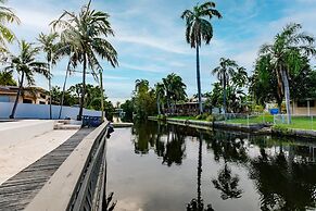 Events Welcome 5b3b Home w Pool Hot Tub BBQ