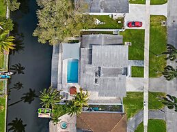 Events Welcome 5b3b Home w Pool Hot Tub BBQ