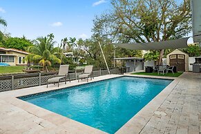 Events Welcome 5b3b Home w Pool Hot Tub BBQ