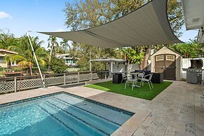 Events Welcome 5b3b Home w Pool Hot Tub BBQ