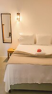 Maria d'Ajuda Inn