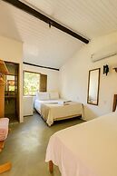 Maria d'Ajuda Inn