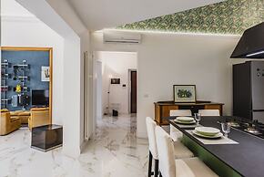 Upscale Urban Apartment