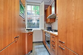 Westminster Retreat by Underthedoormat